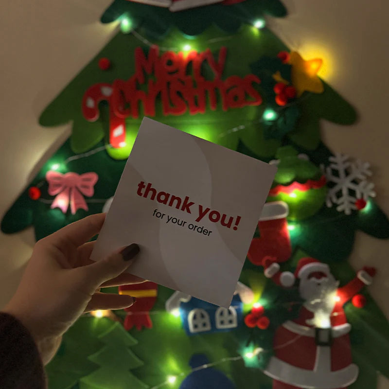 The best gift for children: felt Christmas tree